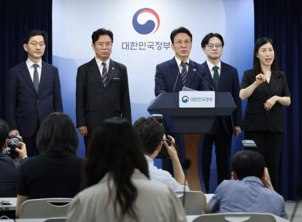 정부 긴급조정권: 삼성전자 총파업 초읽기 진공 상태, 21년 만의 '긴급조정권' 최후통첩 배경과 노사 성과급 쟁점 및 경제적 파장 총정리