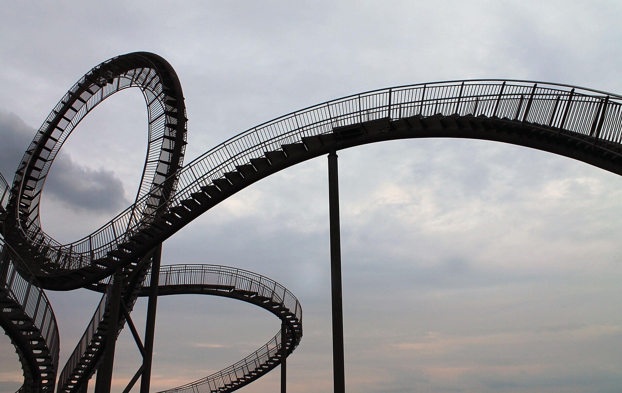 갱년기 감정기복과 우울감 &amp;#124; 오늘도 나를 참는 당신에게