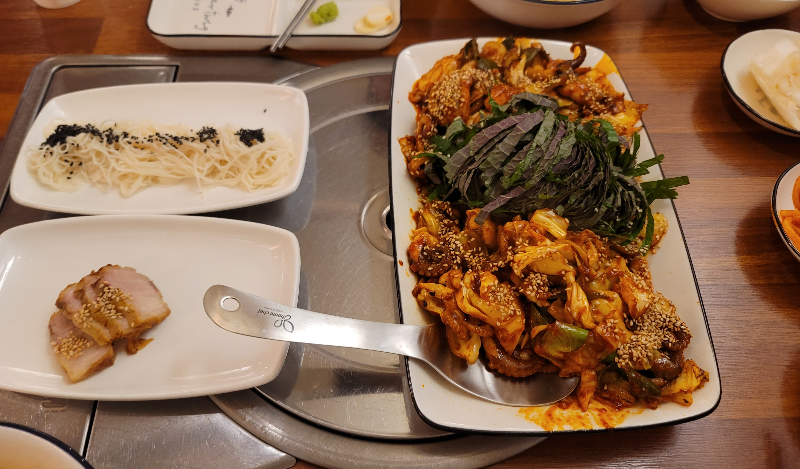 봉탁항아리바비큐 불쭈꾸미 본점 불쭈꾸미 작 2인분