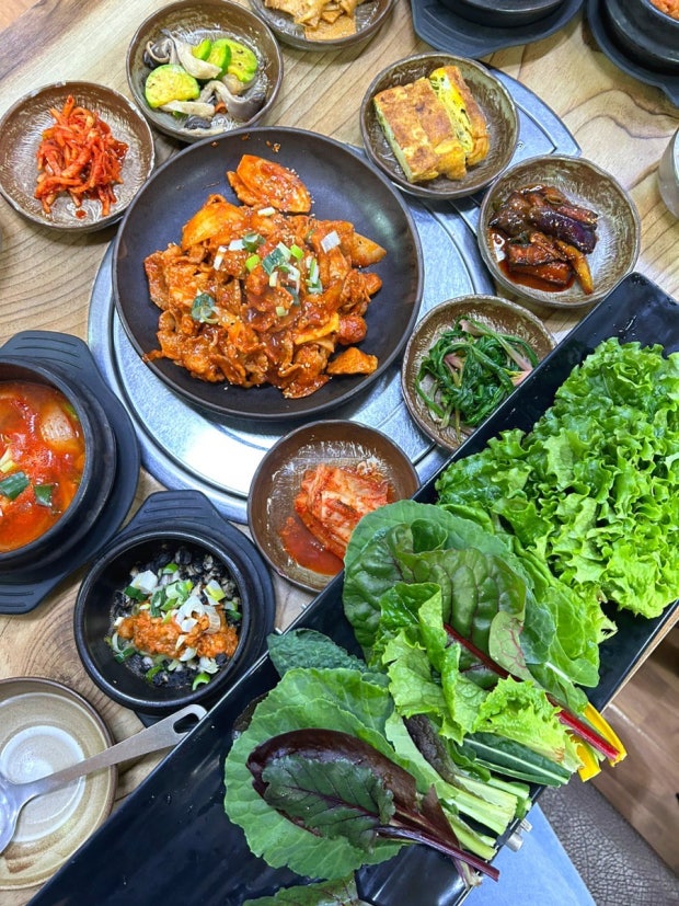 제주도 재료로 만든 건강 쌈밥