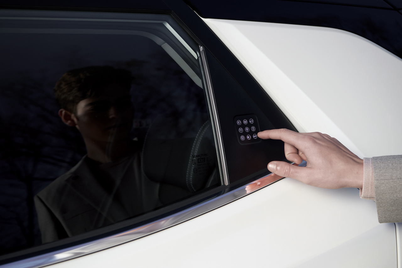 쌍용 코란도 이모션 차량 이미지