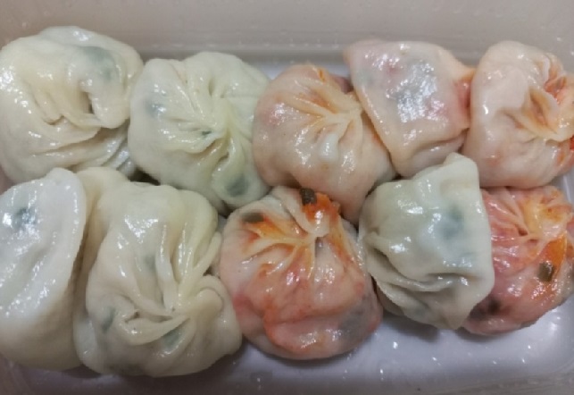 김치만두-고기만두-꽈배기달인-만두명가담원
