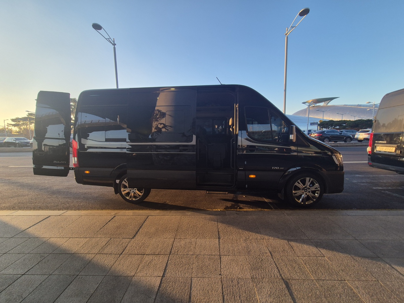 Family travel transportation in Seoul Korea
