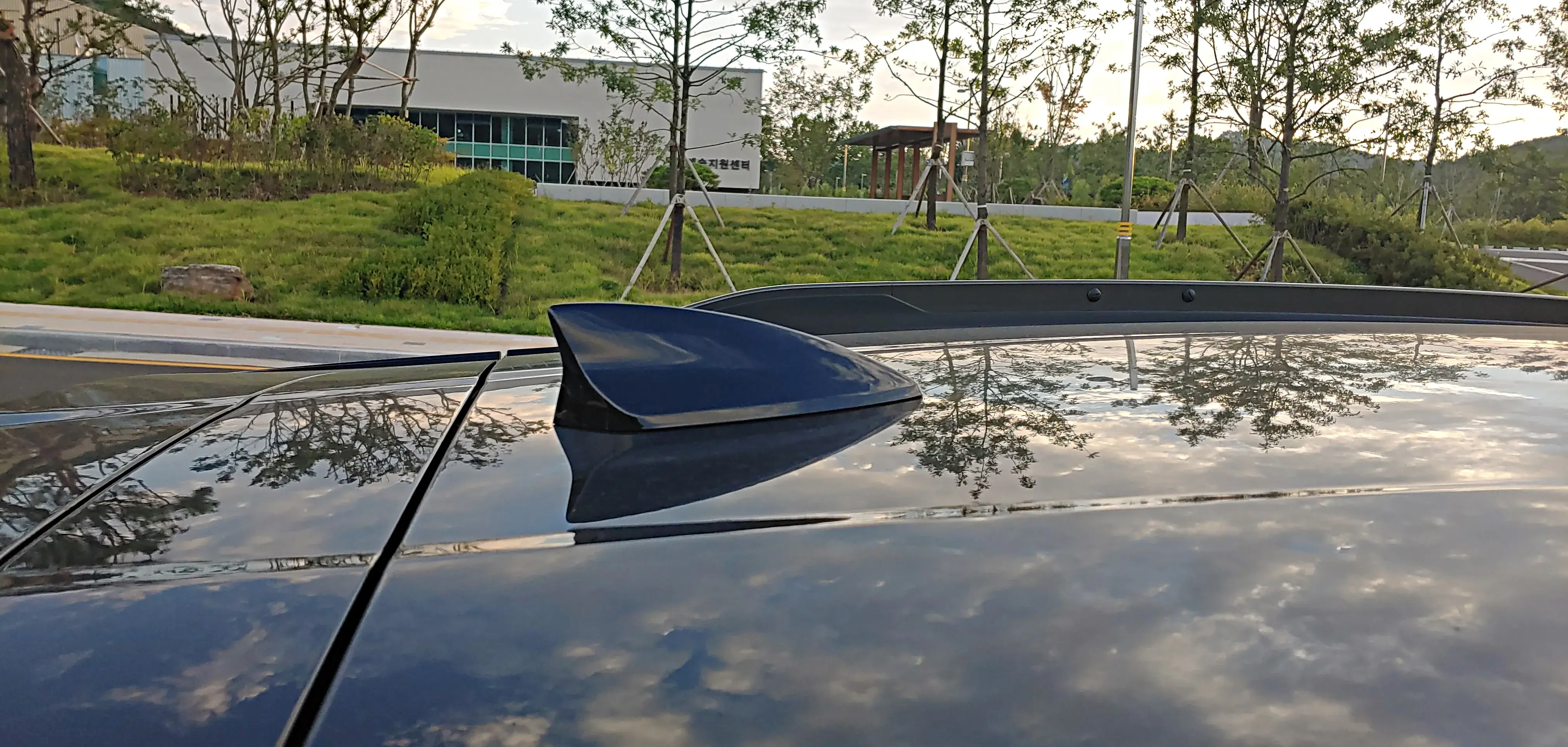 쉐보레 트랙스 크로스오버 액티브(블랙) - 외부