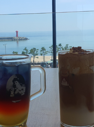 바다뷰 양양까페 P.E.I. coffee