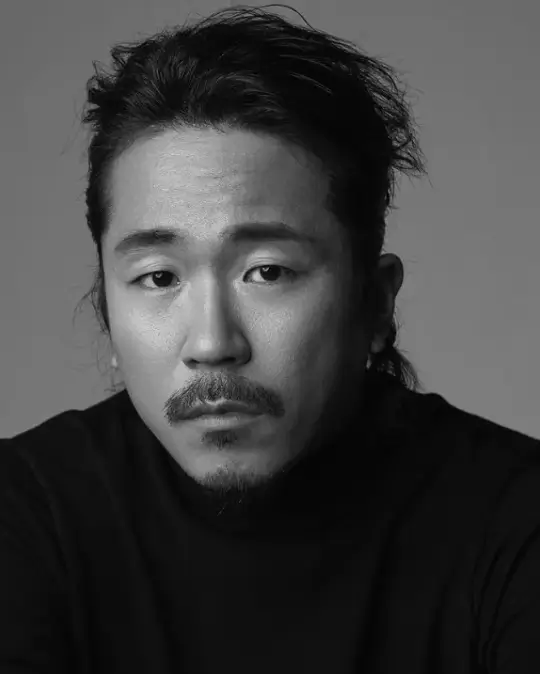 양익준