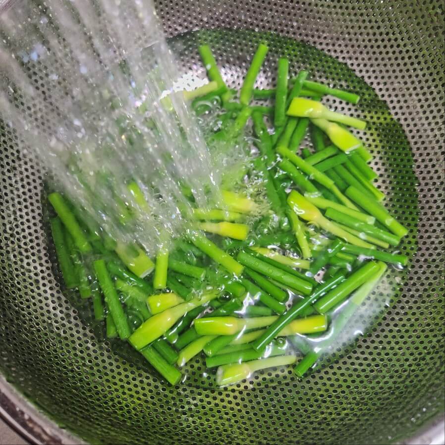 #마늘쫑요리 #마늘종 요리 #마늘종 요리 3가지 #마늘종요리 - 마늘쫑장아찌고추장무침 #건새우 마늘쫑볶음 만드는법 마늘종요리 밑반찬만들기 #캠핑요리 이색 별미 마늘종요리 마늘쫑꼬치 소마소마 #마늘쫑무침 고추장 마늘종무침 밑반찬 마늘쫑요리 #제철 음식 마늘종 요리 마늘쫑 새우볶음 만드는 법 밑반찬 #마늘종 고추장무침 제철 마늘종 요리 밑반찬 추억의 음식 #마늘쫑 베이컨말이 꿀맛 마늘종 요리 #마늘종 닭다리 볶음 맛있게 만드는 방법 한 그릇 요리