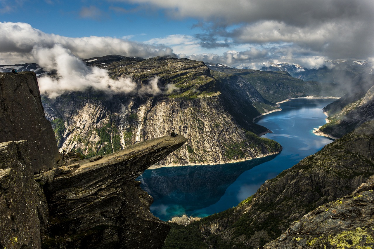 Trolltunga