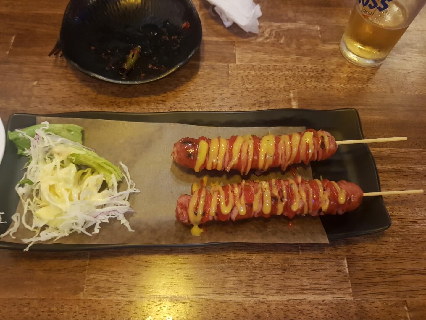강동구 굽은다리역 맛집 숯불직화꼬치바베큐 메뉴 리뷰 크림 생맥주 닭꼬치 맛집