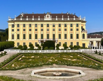 오스트리아 쇤부른 궁전 사진