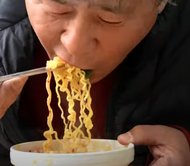 KBS 생생정보통 수제햄 부대찌개 맛집 소개32