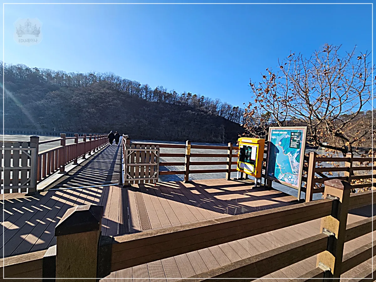 모쿠슈라-산책로-호수-사람들