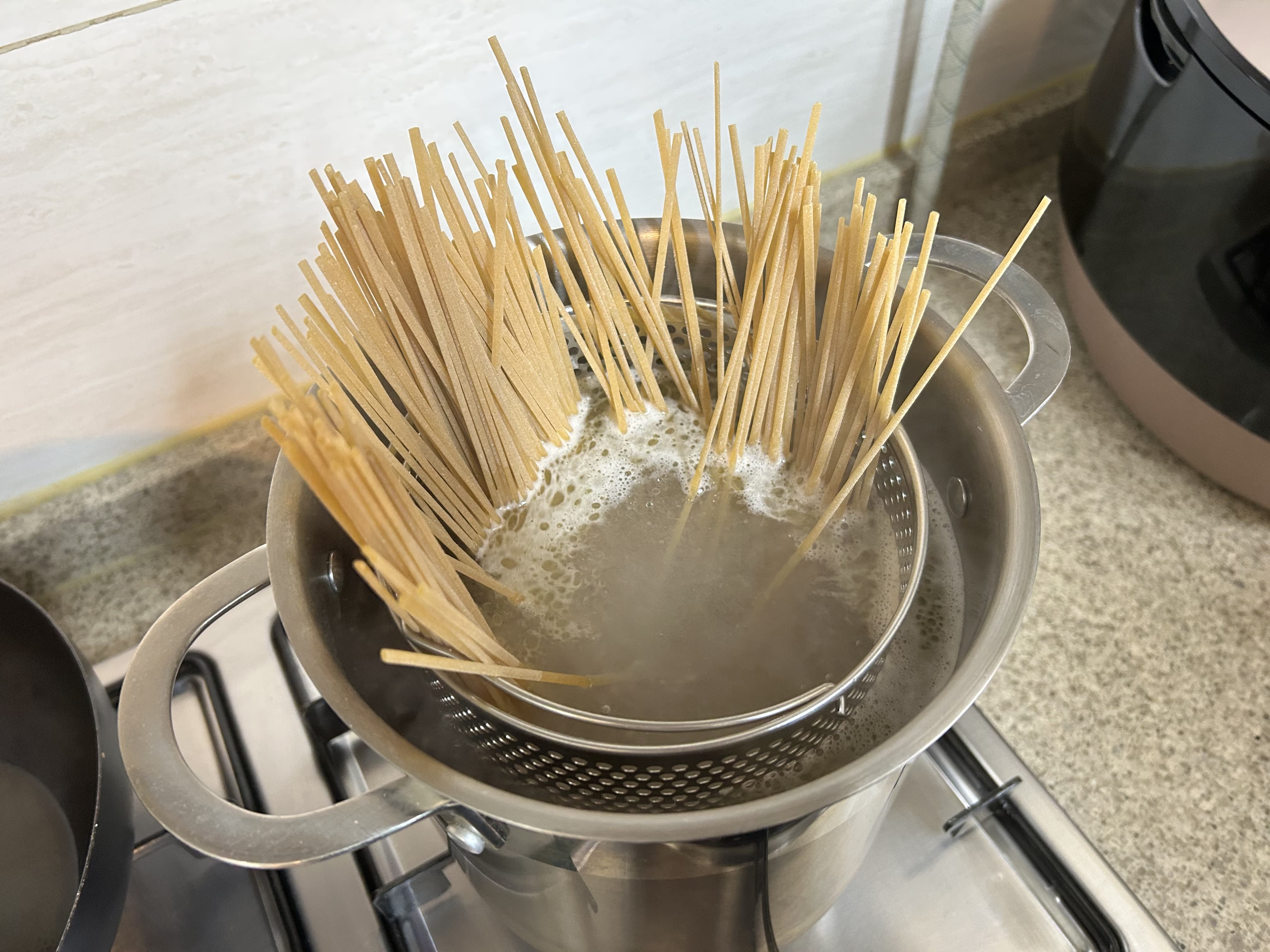 [chef&amp;#44; Daddy] 바질페스토 + 알리오올리오 조합! 실패 없는 고소한 오일 파스타 레시피