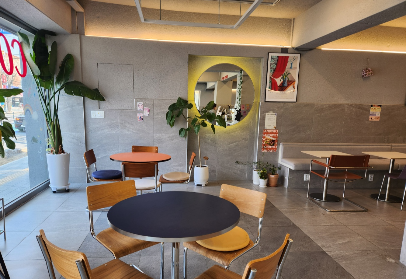 은평구 응암동 스므스커피 수제 쿠키와 샌드위치가 맛있는 브런치 카페