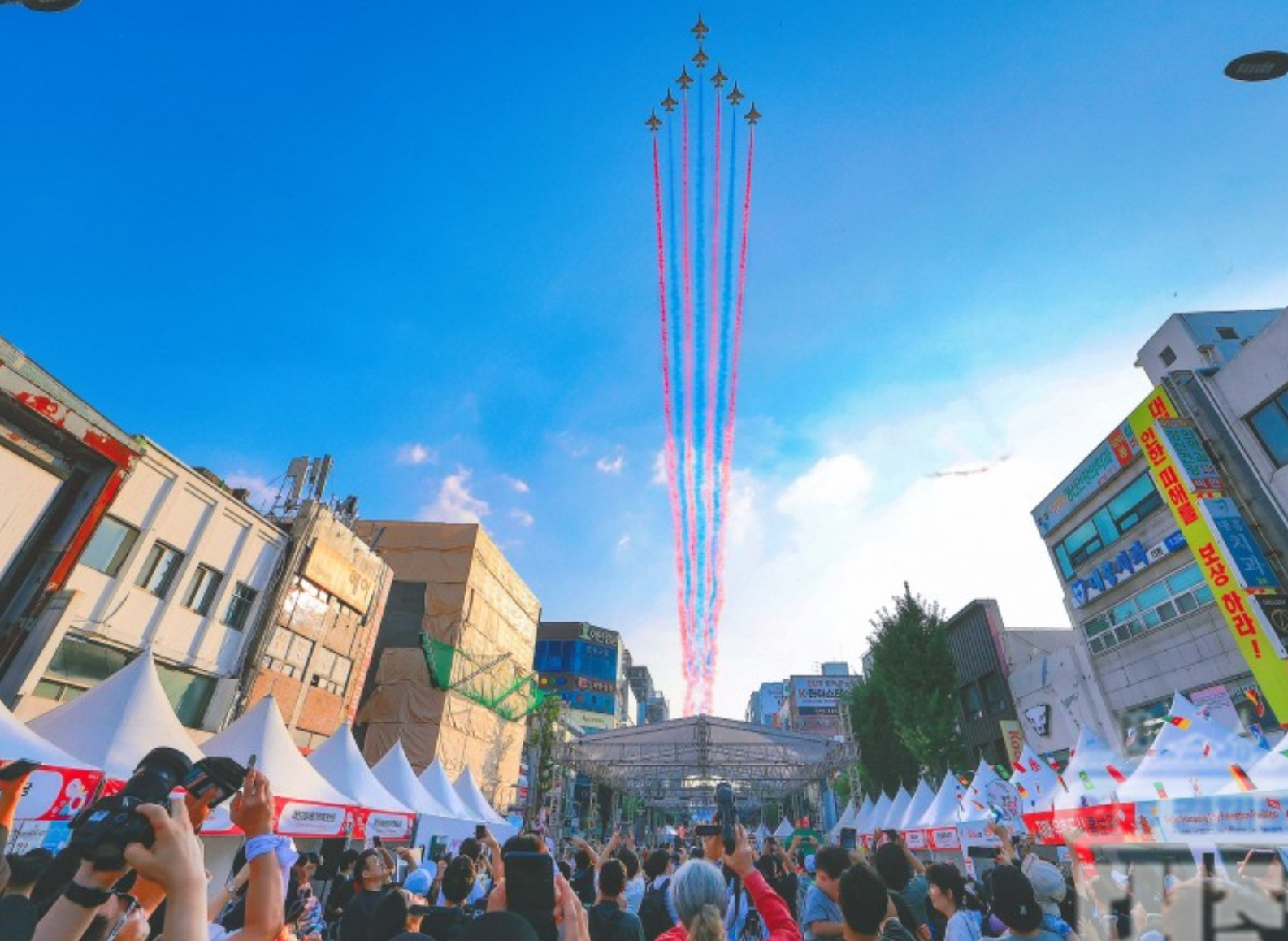 블랙이글스 에어쑈 모습 그림자료