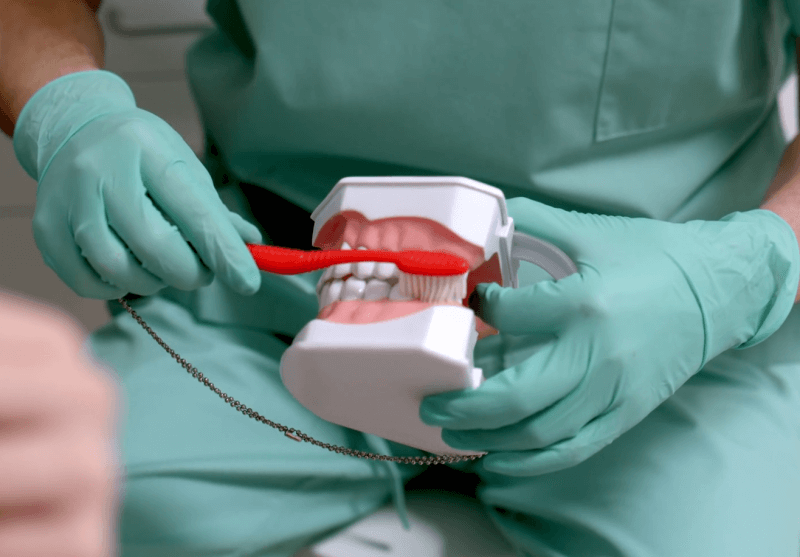 치아-치과-의사-칫솔질-양치질