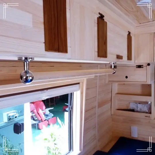 생방송오늘저녁 대둔산 나무 우드 캠핑카 제작 리모델링 공방 제작 의뢰 및 강좌 특강 추천