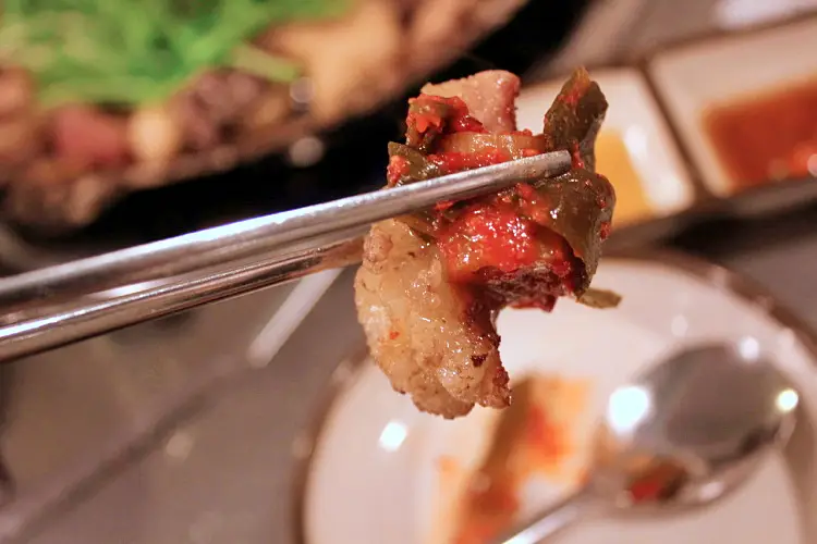 줄서는식당 공덕동 공덕역 맛집 대파김치와 함께 먹는 고소한 곱 가득 곱창과 부드러운 막창 모듬곱창 한우 소곱창 맛있는 곳 소개