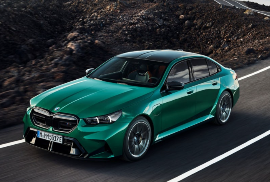 2025 BMW M5 사진