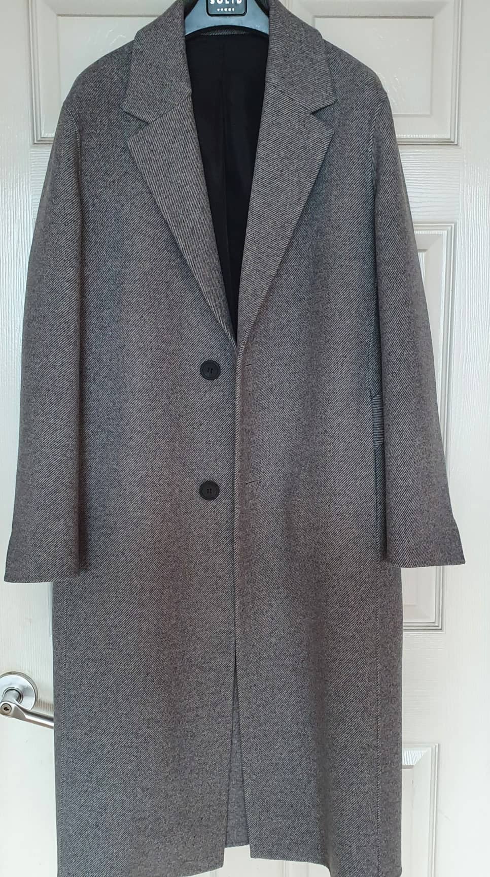 솔리드옴므 그레이 코트