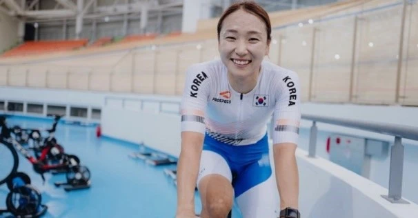 사이클 나아름 선수