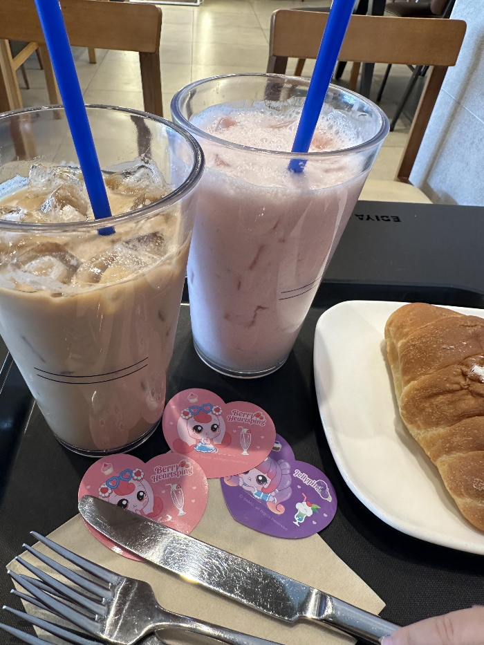 이디야 하츄핑 티니핑 음료