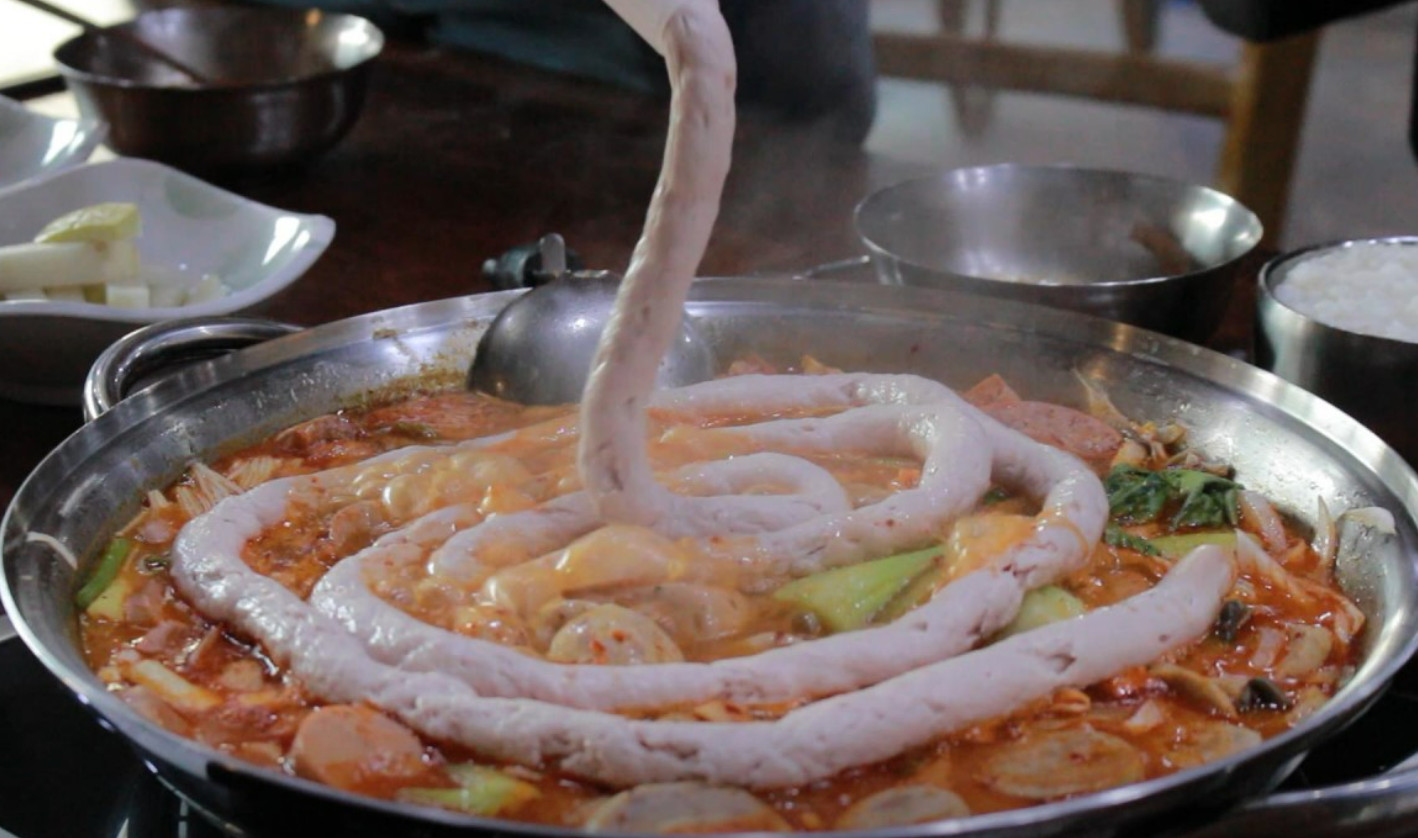 백반기행 춘천 부대찌개 슈바인학센