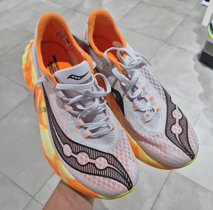 써코니 엔돌핀 프로4 실착용 후기