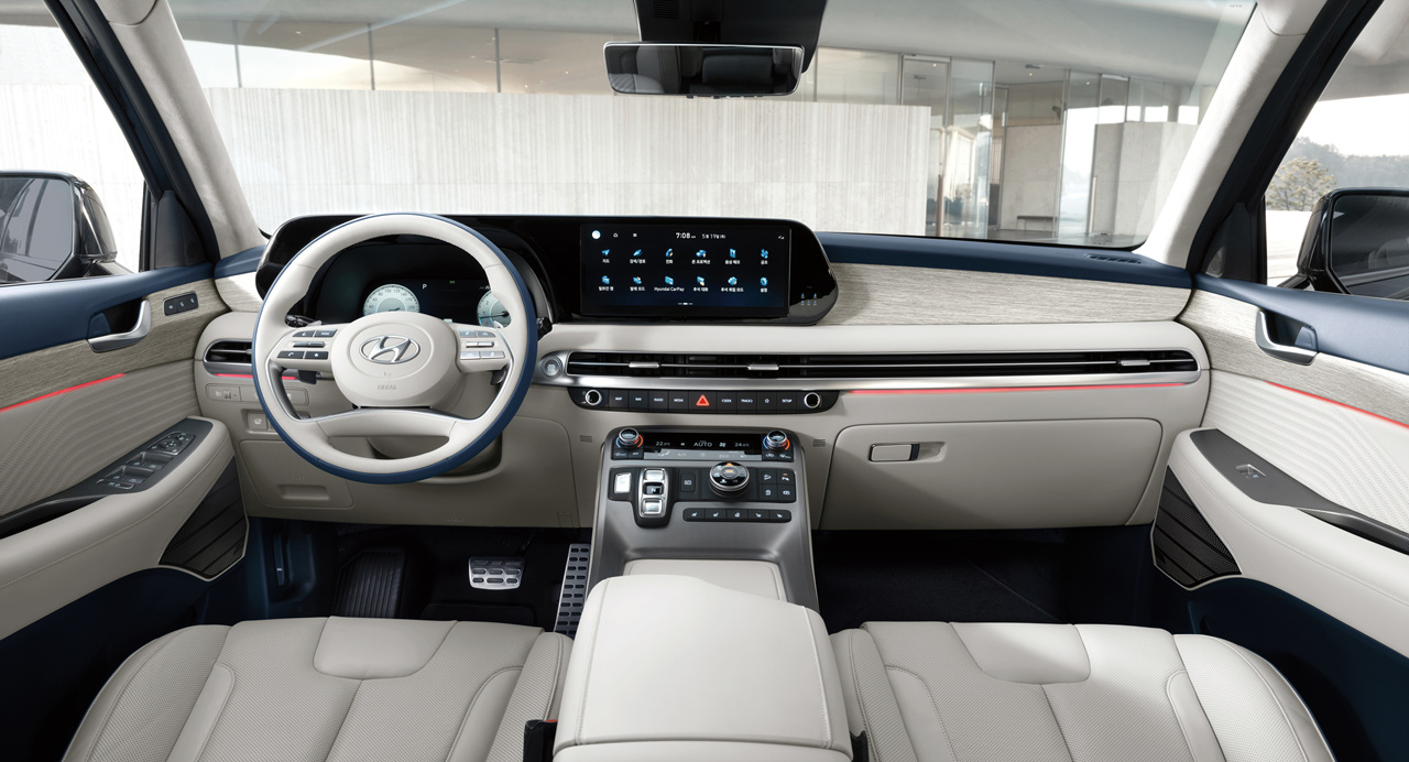 2024년 팰리세이드 실내 1열 사진