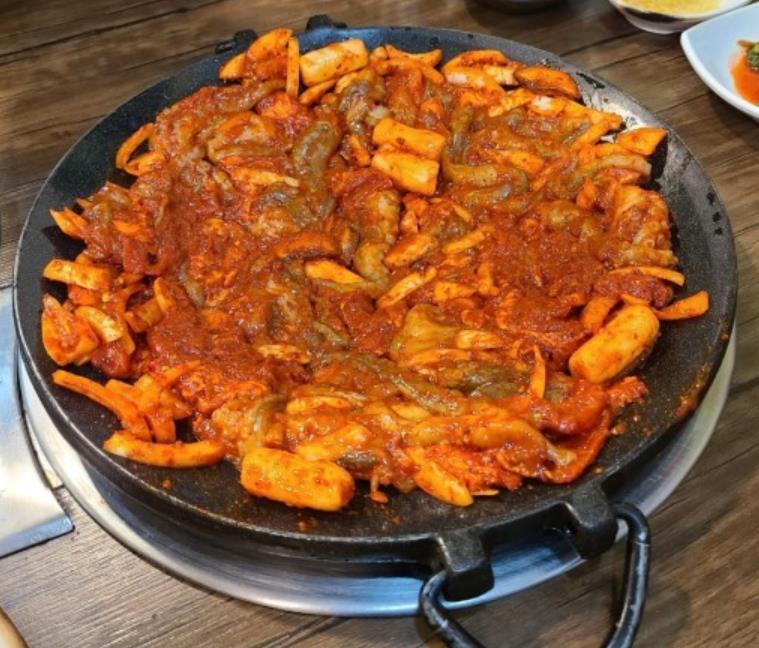 철판에 나온 생방송투데이 쭈꾸미한상