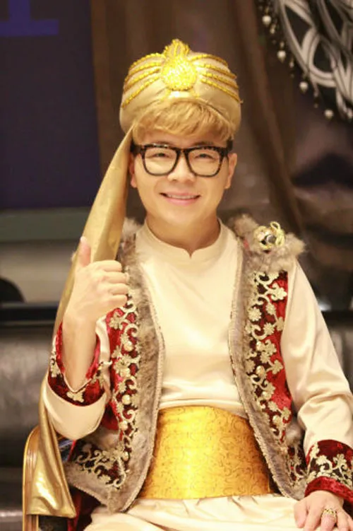 최욱의 매불쇼! 그의 프로필과 성공 비결 & 화제의 노영희 러브라인부터 이재명 출연까지