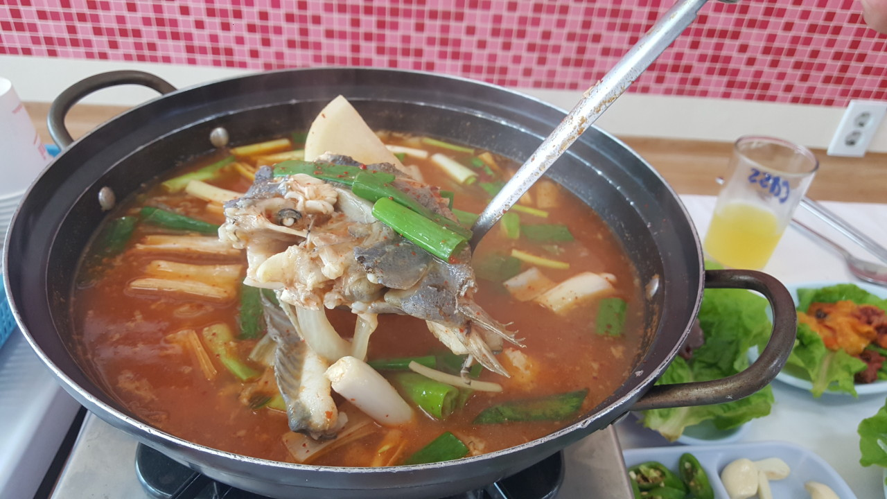 남당항 왕언니회수산