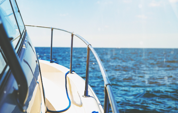 모터 요트 장단점