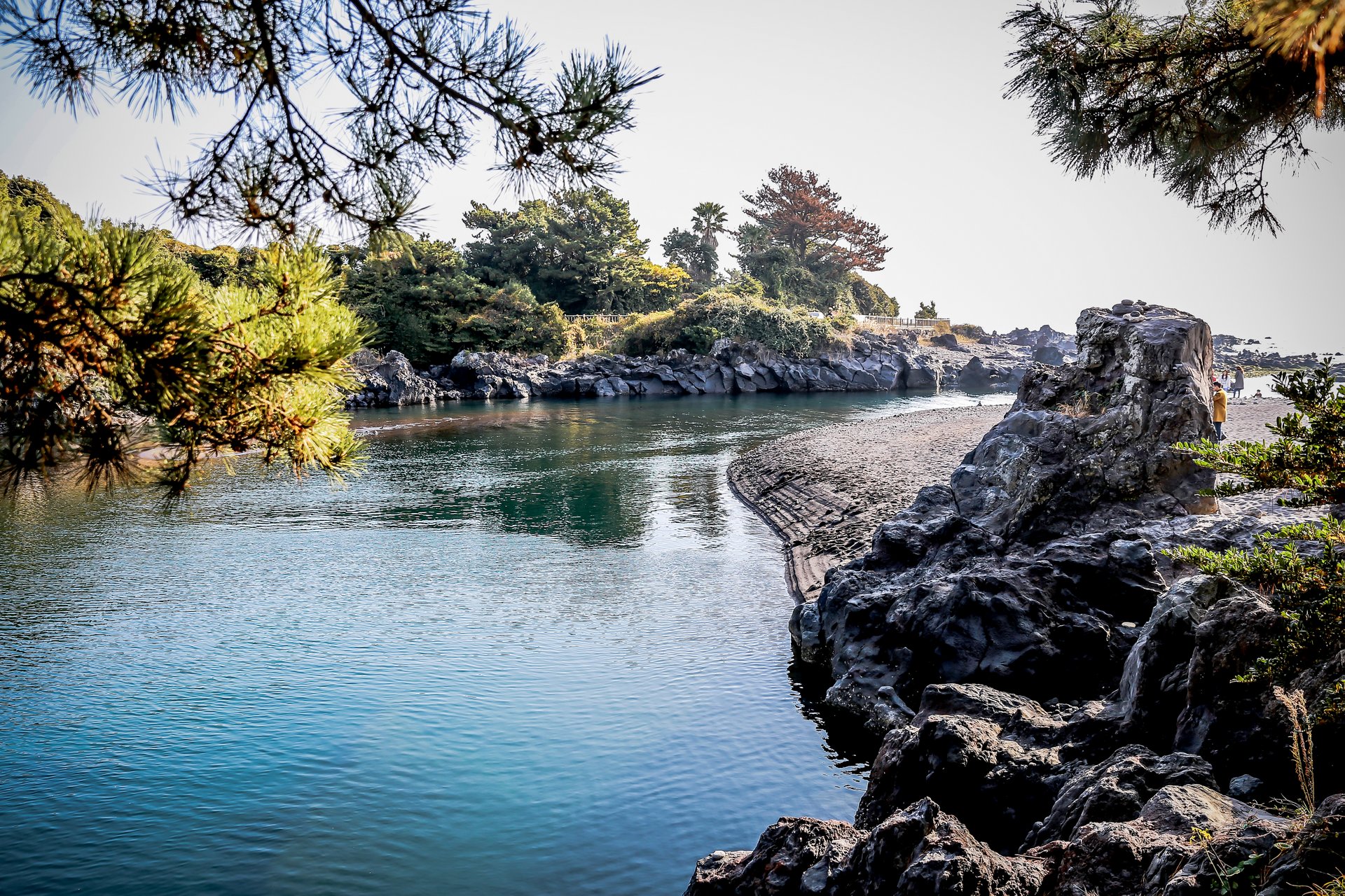 제주 쇠소깍 투명 카약 명소, 계곡과 바다 만나는 힐링 여행지