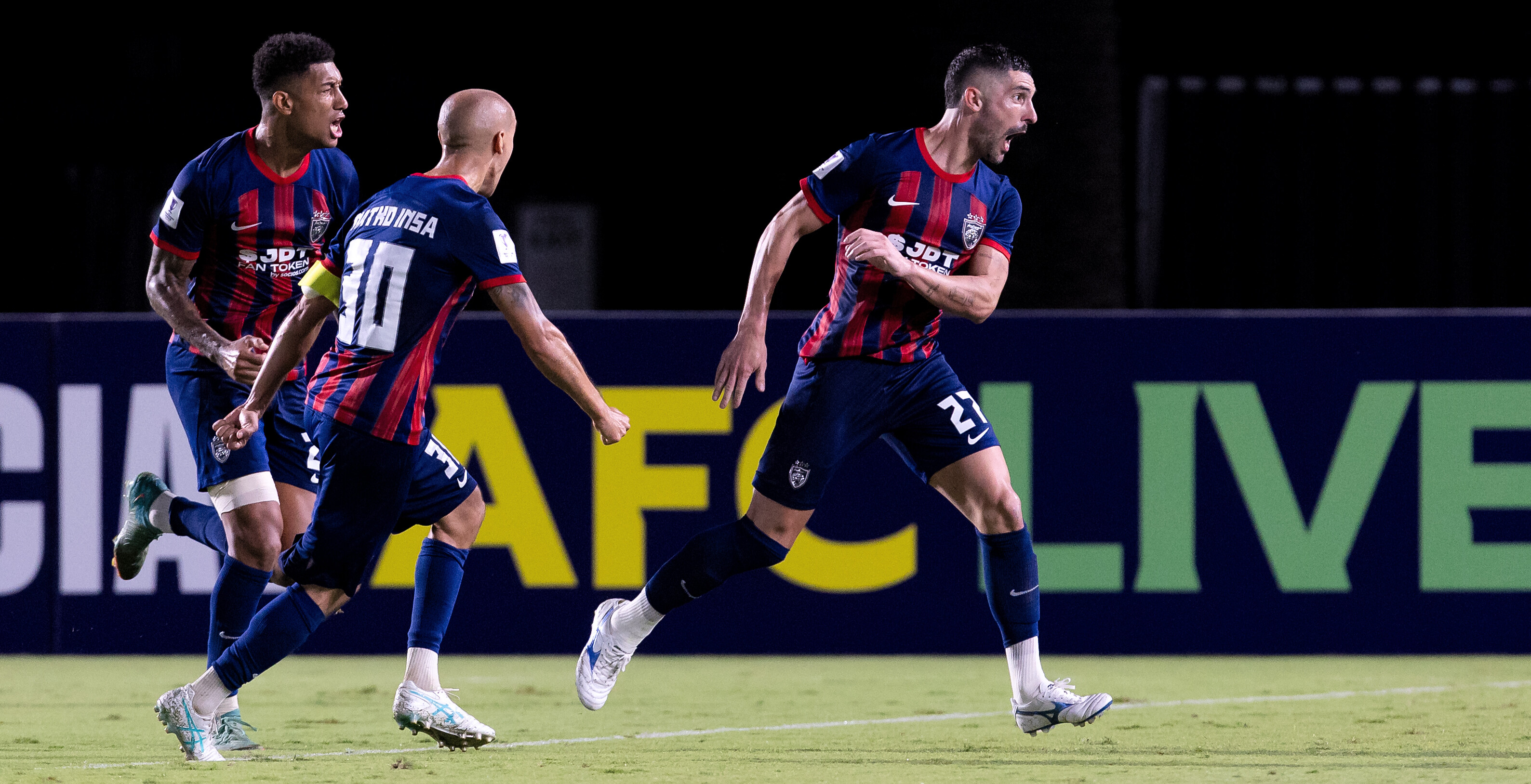 AFC 챔피언스리그 조호르 다룰 탁짐 포항