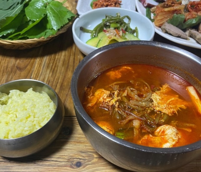 백반기행-창녕-부잣집보쌈-육개장