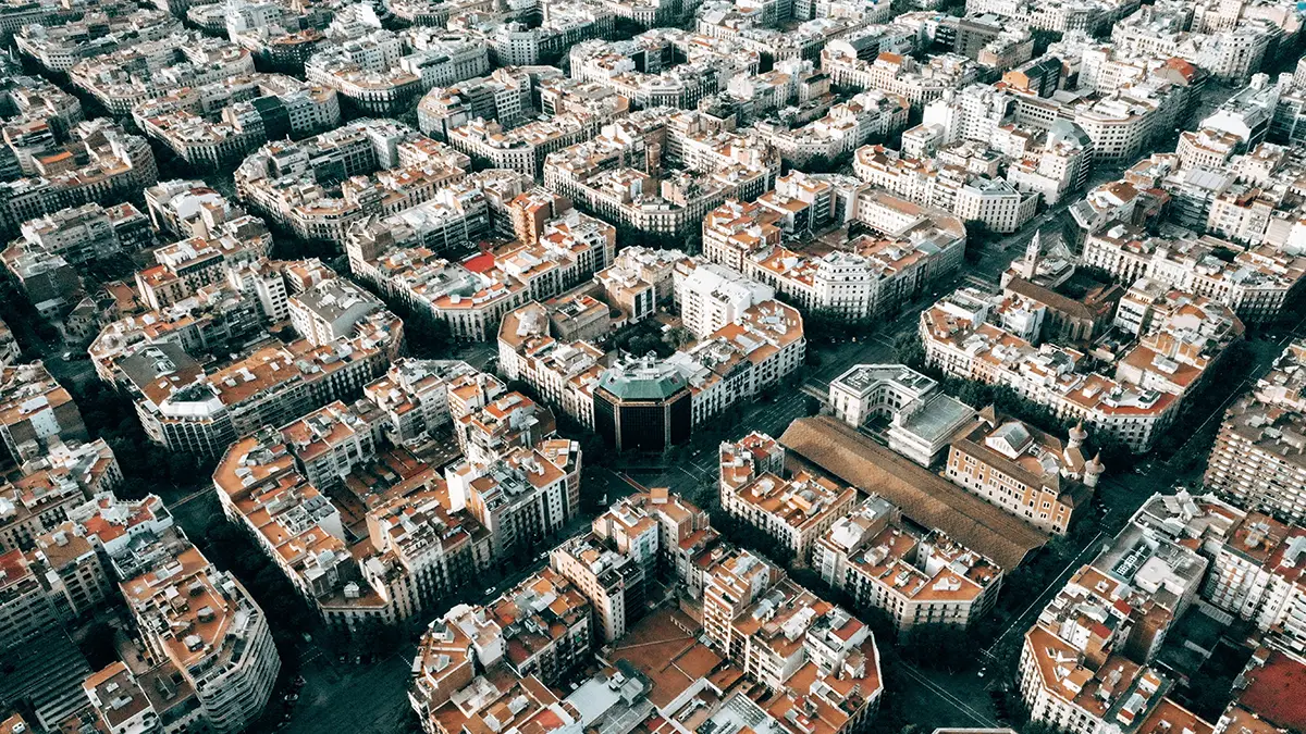 도시 설계 기준에 따라 달라지는 골목 이름의 구조