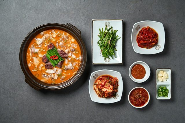 잠실 야구장 근처 맛집 먹거리 추천 정담옥 퐈이어스시 쭈꾸미도사 이화옥 후레쉬빌 요리하는남자 잠실장어와 한우 샤오롱바오 중앙해장 케르반 코엑스몰점