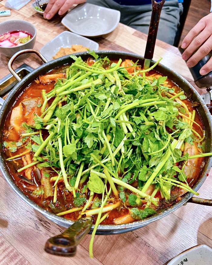생생정보마당 화성 봉담 메기 빠가사리 참게 민물 매운탕 맛집