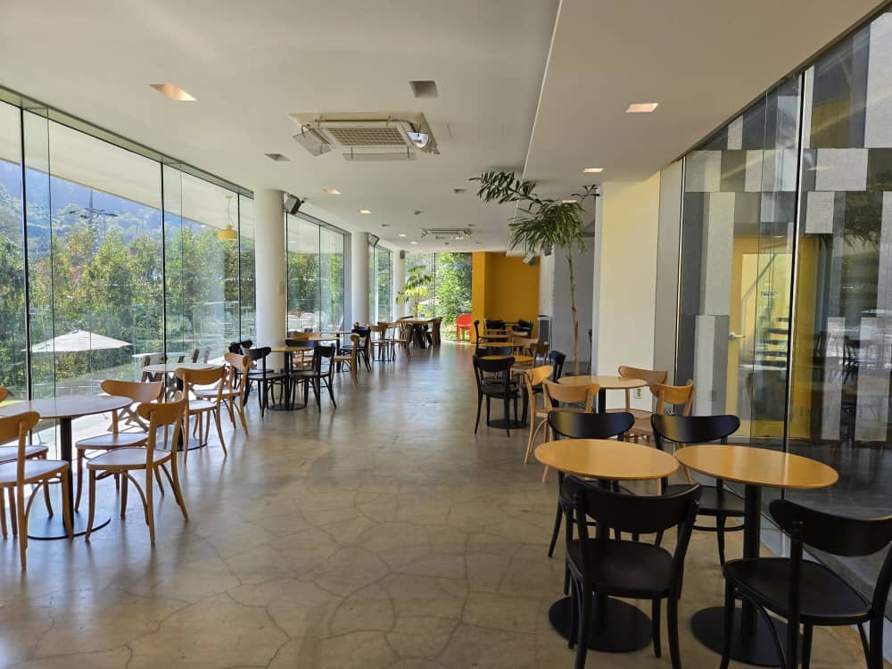 가평 모아이카페