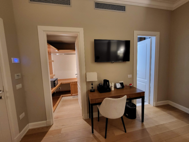 피렌체, 빌라 네롤리 호텔