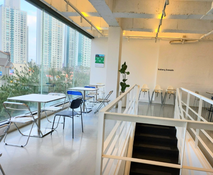 베이커리 브레도