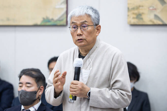 학생들 &#39;빨갱이&#39; &#39;적폐&#39; 용어 사용은 자유. 문제의식 없다