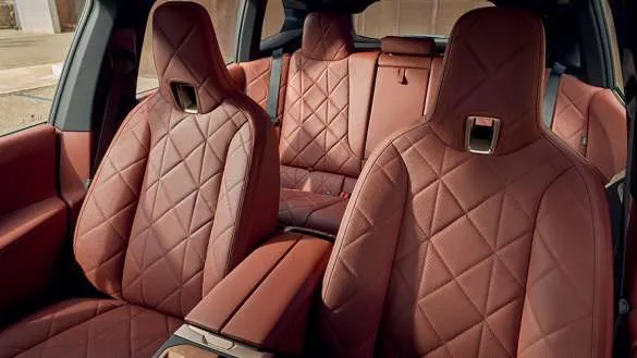 BMW IX50 이미지