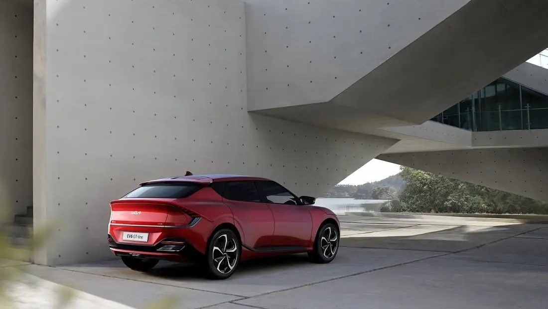 2023 ev6 GT 전기차 보조금 가격 실구매가 모의견적 제원 옵션 카탈로그 가격표 디자인 실내 트렁크 색상 총정리