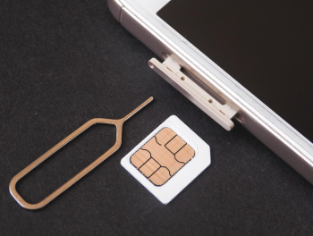 여행 중 로밍과 유심 사용법