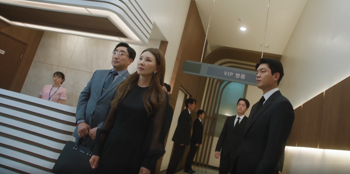 눈물의 여왕 8회