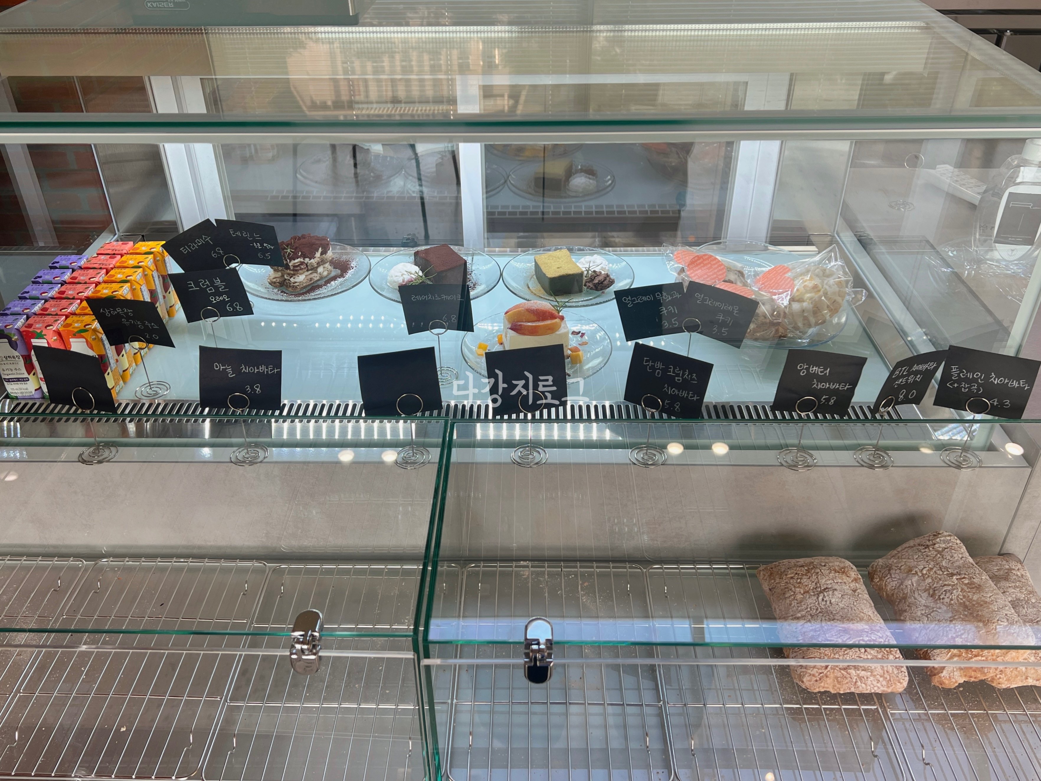 담양 빨간벽돌카페 야외카페 알에디션 디저트카페