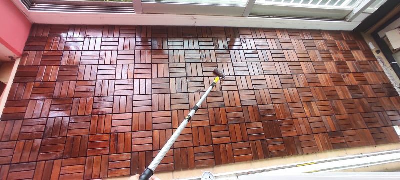 두번째 도장으로 미흡한부분만 재도장해주는 사진