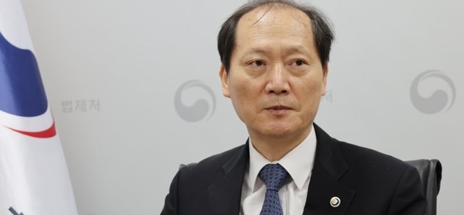 이완규 법제처장 프로필